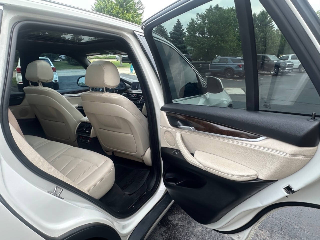 Used 2017 BMW X5 xDrive35i AWD/4WD image 38