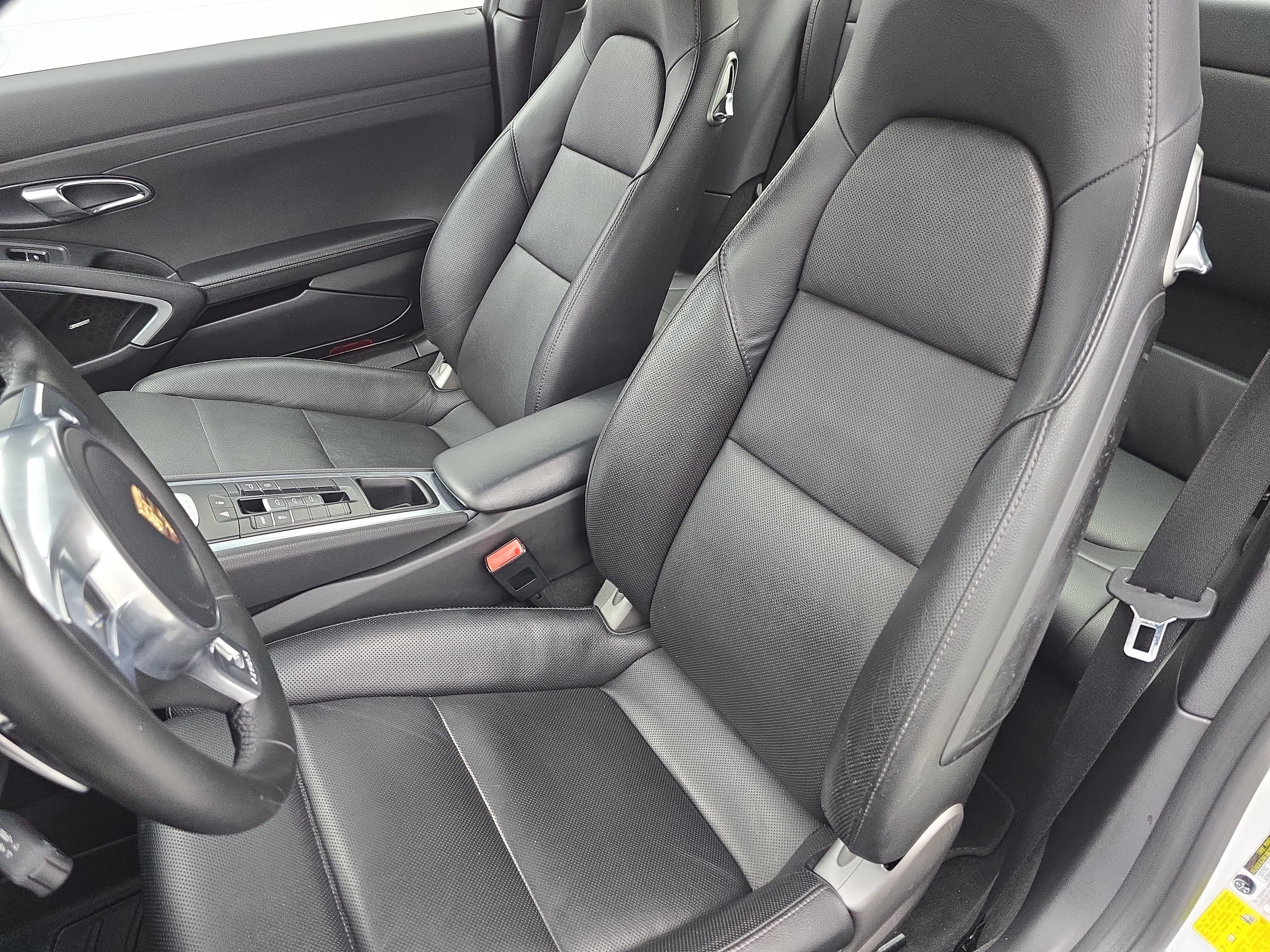 Certified 2014 Porsche 911 Carrera RWD image 5