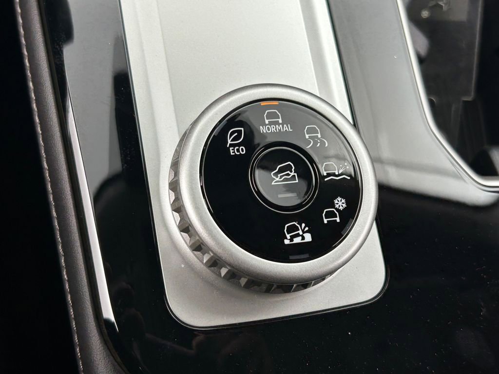 New 2026 Mitsubishi Outlander Trail Edition image 26