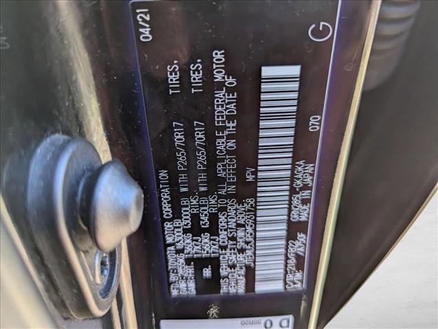 Used 2021 Toyota 4Runner SR5 AWD/4WD image 24
