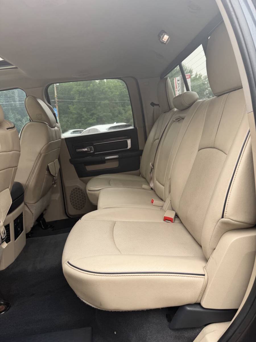 Used 2018 RAM 1500 Limited AWD/4WD image 26