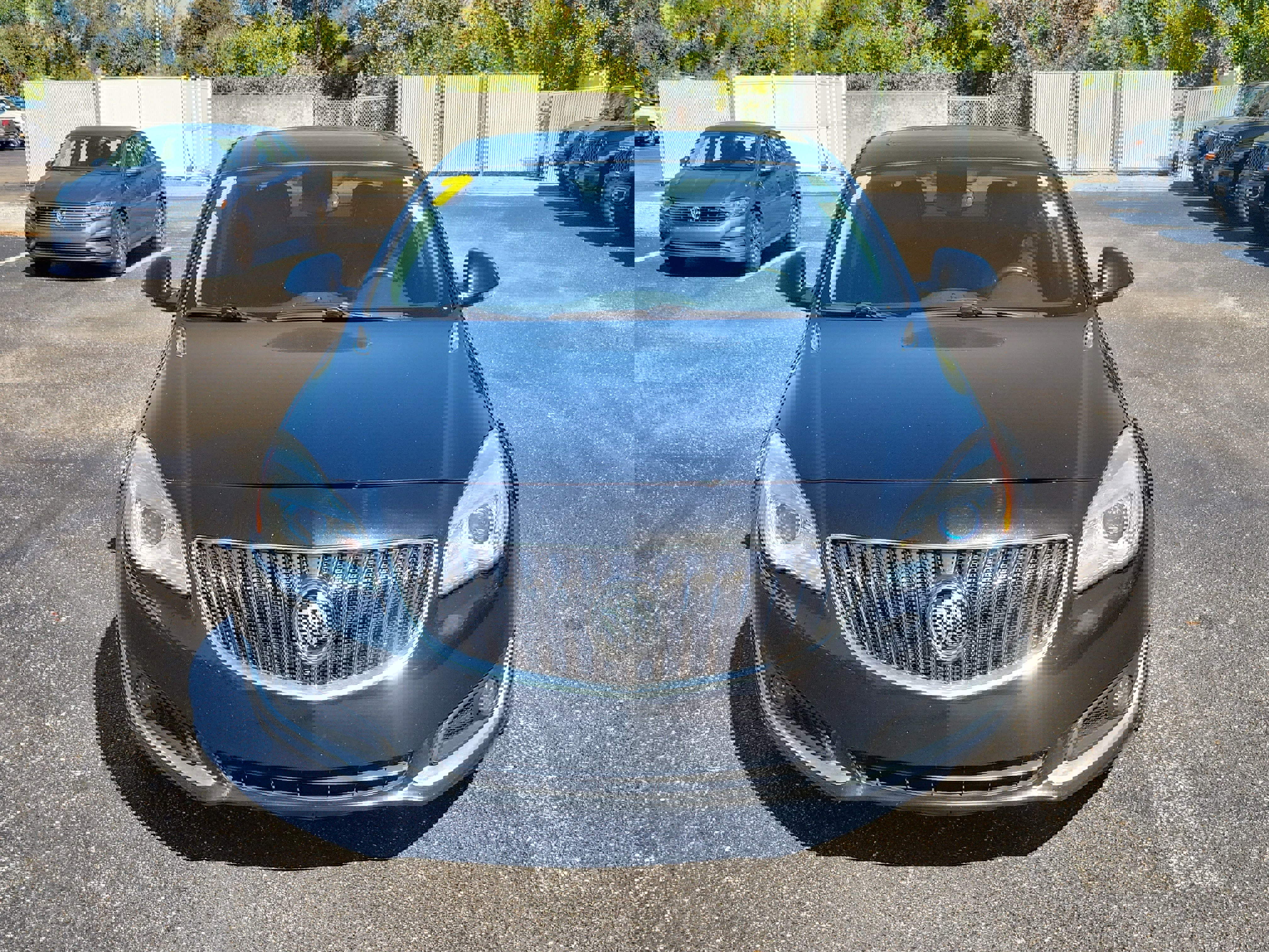 Used 2017 Buick Regal Sport Touring image 8