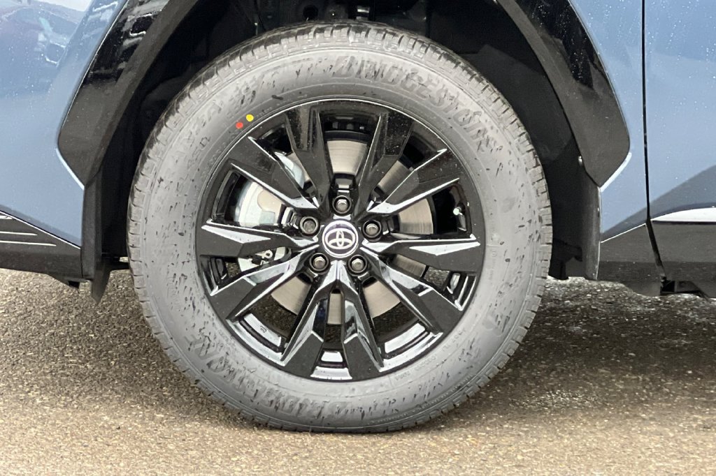 New 2026 Toyota RAV4 SE AWD/4WD image 34