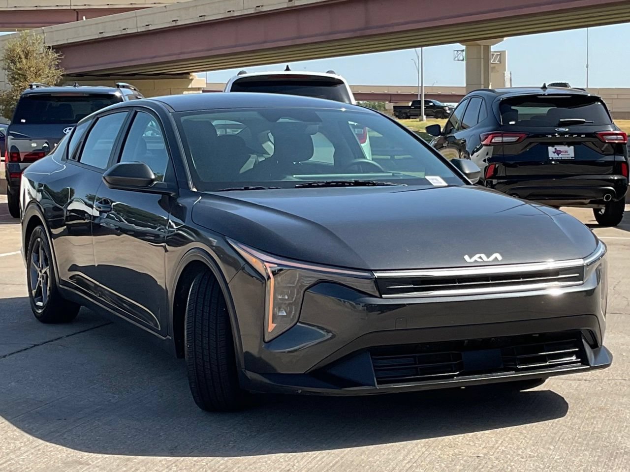 Used 2025 Kia K4 FWD image 3