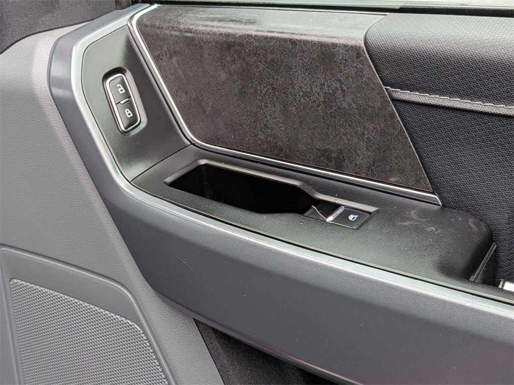 Used 2024 Ford F150 XLT w/ Equipment Group 302A MID image 33