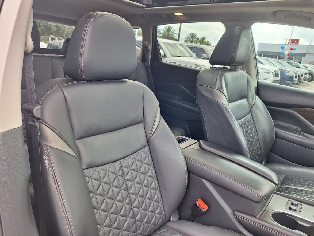 Used 2023 Nissan Murano Platinum w/ Cargo Package FWD image 30
