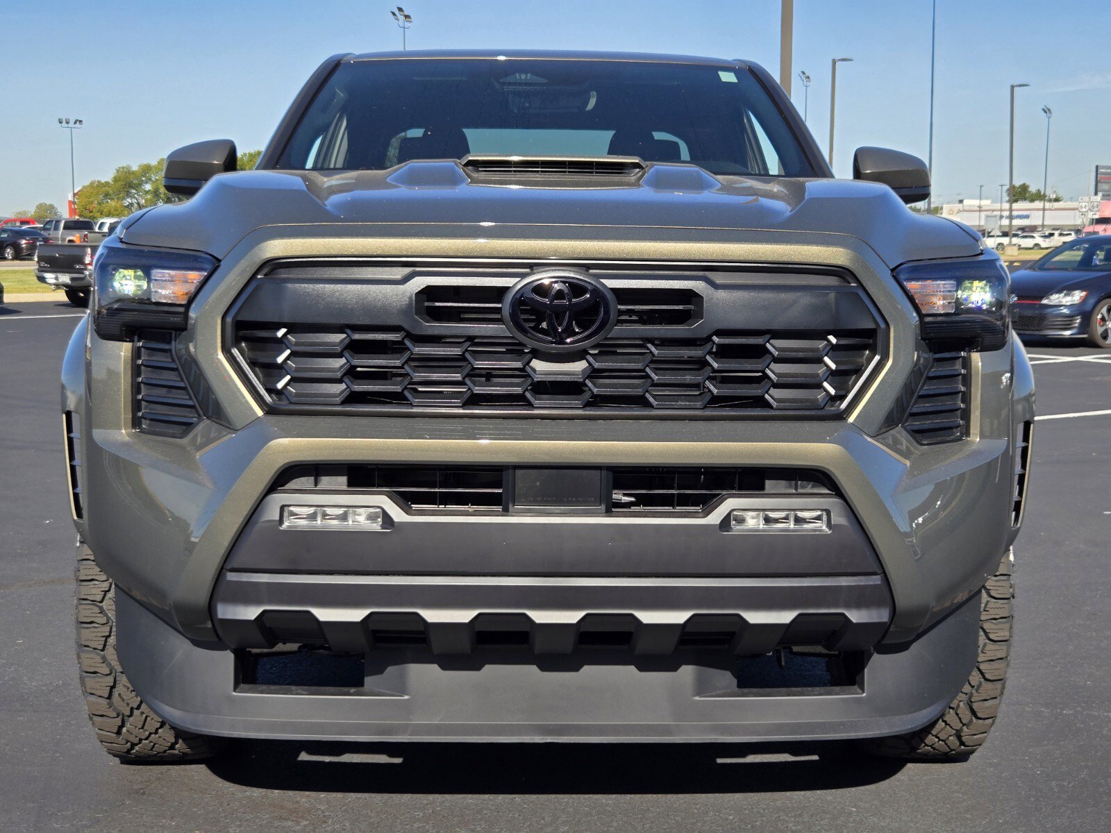 New 2025 Toyota Tacoma TRD Sport image 8