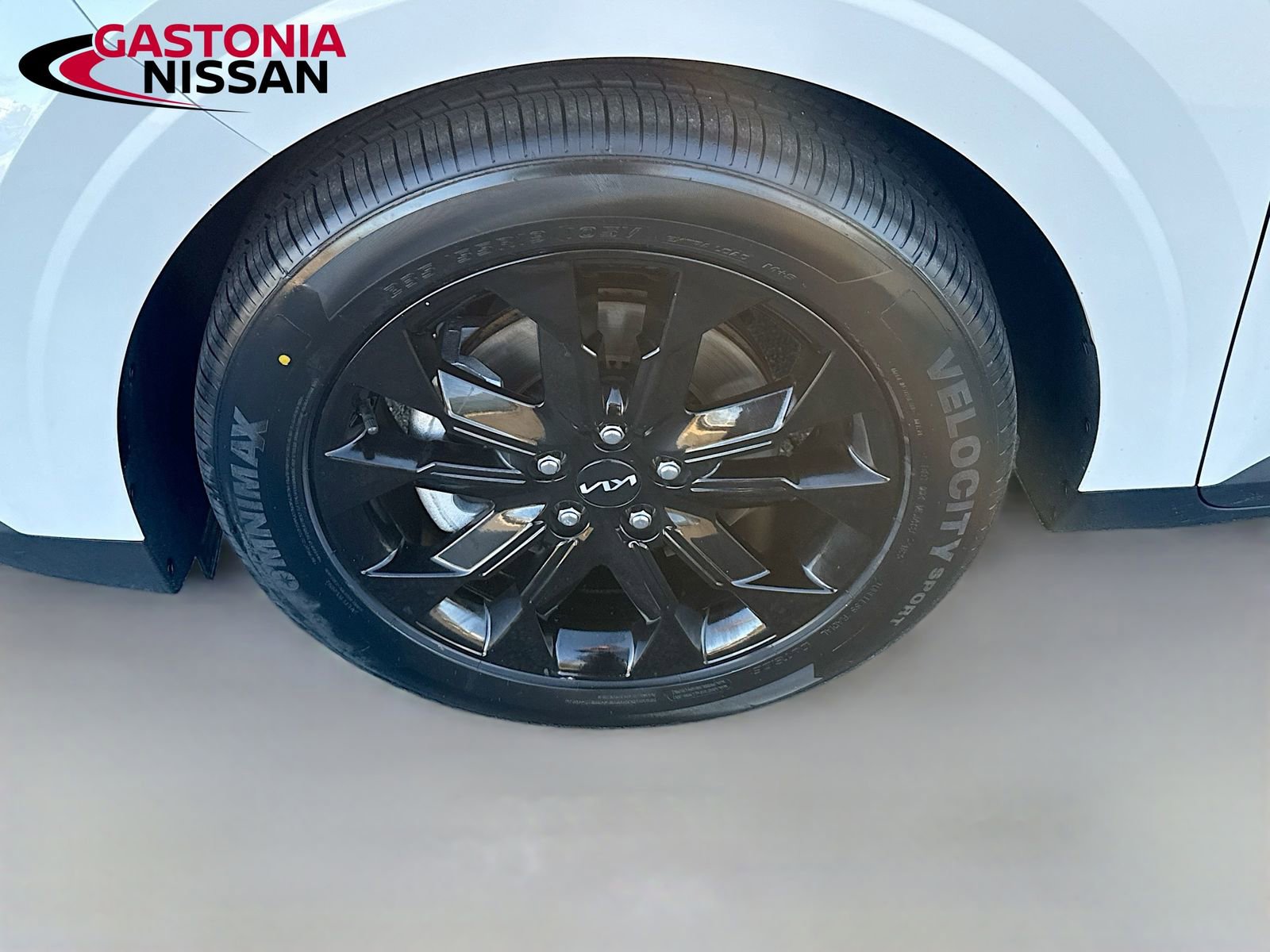 Used 2023 Kia Carnival SX image 34