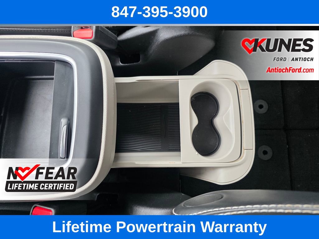 Used 2023 Chrysler Pacifica Touring-L FWD image 60