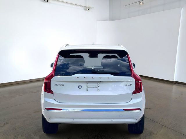 Used 2023 Volvo XC90 B6 Plus w/ Protection Package AWD/4WD image 5