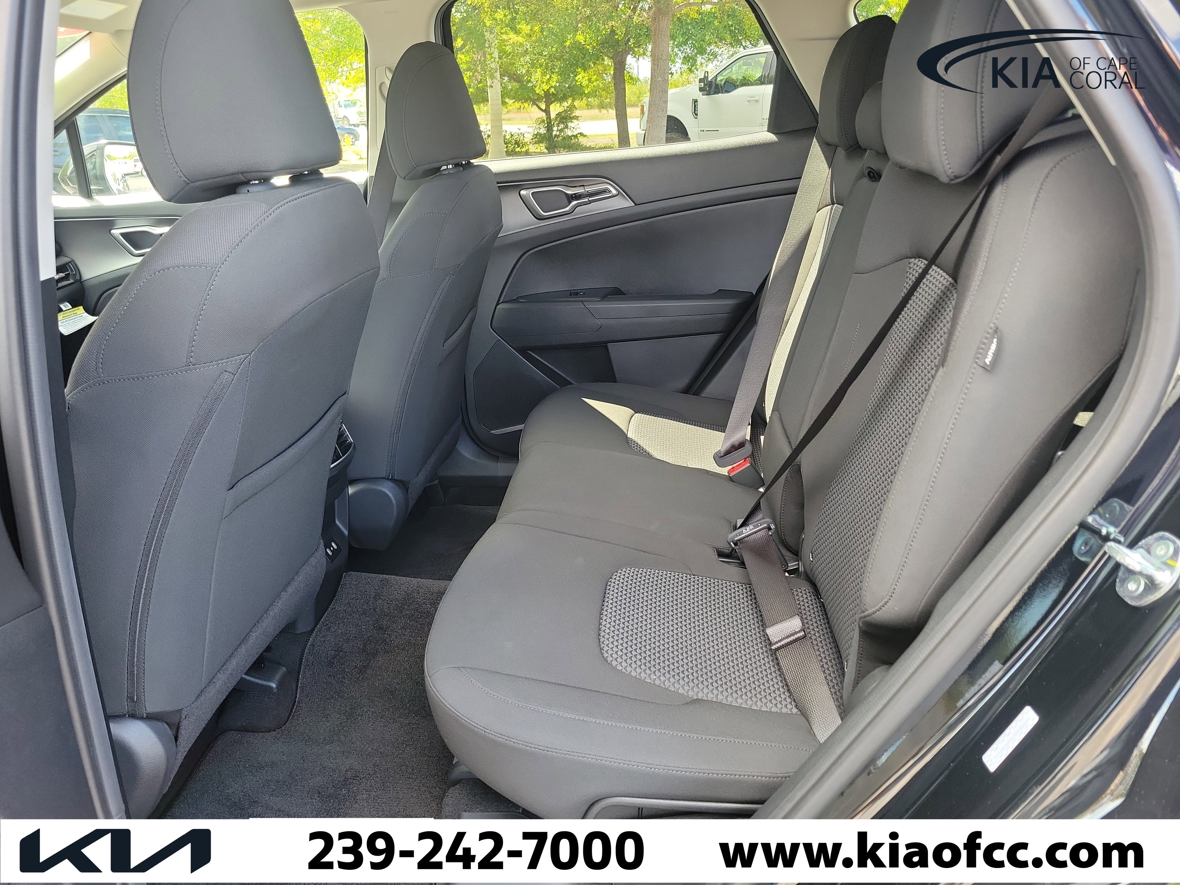 Used 2026 Kia Sportage LX image 11