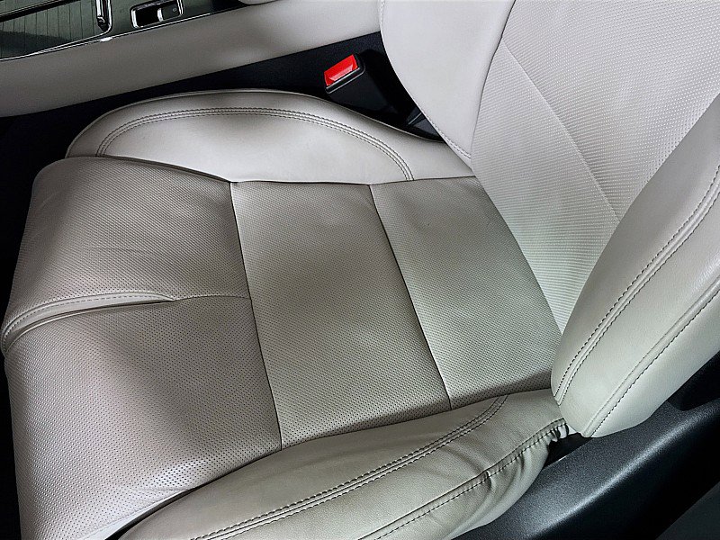 Used 2025 Lincoln Aviator Reserve w/ Equipment Group 201A image 22