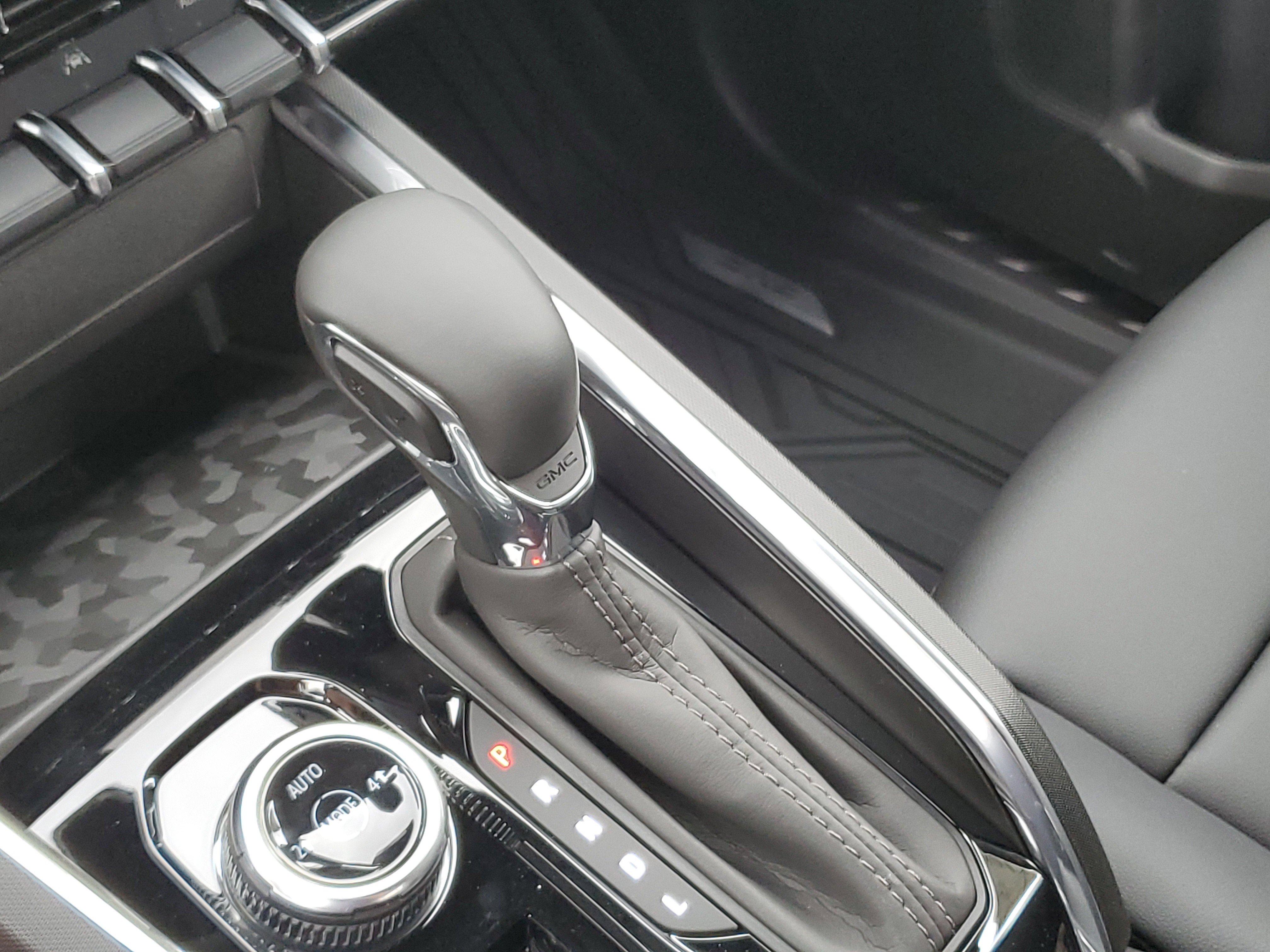 New 2026 GMC Canyon Elevation w/ Convenience Package image 23