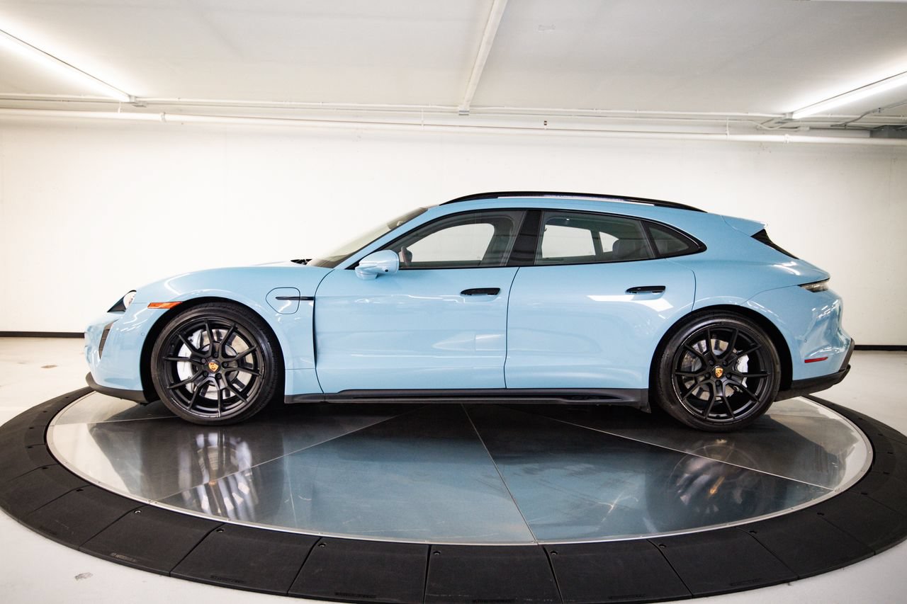 Certified 2023 Porsche Taycan GTS AWD/4WD image 2
