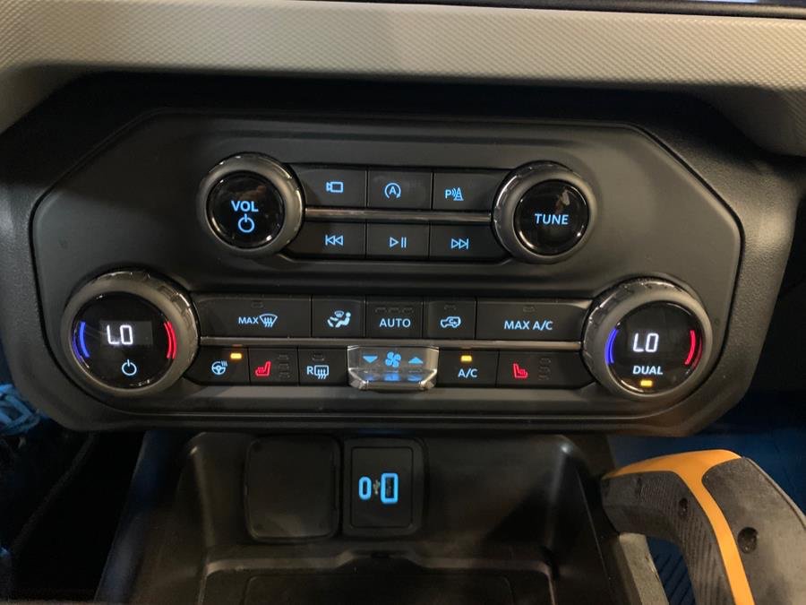 Used 2021 Ford Bronco 2-Door AWD/4WD image 21