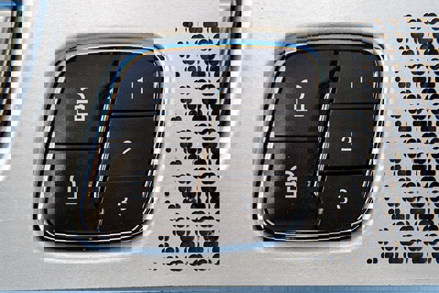 Used 2023 Ford Explorer King Ranch w/ Technology Package image 23