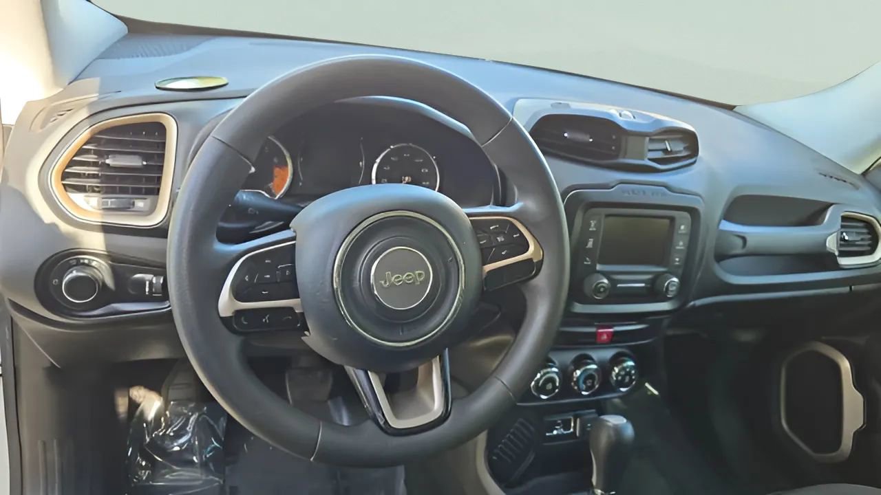 Used 2017 Jeep Renegade Sport w/ Power & Air Group image 25