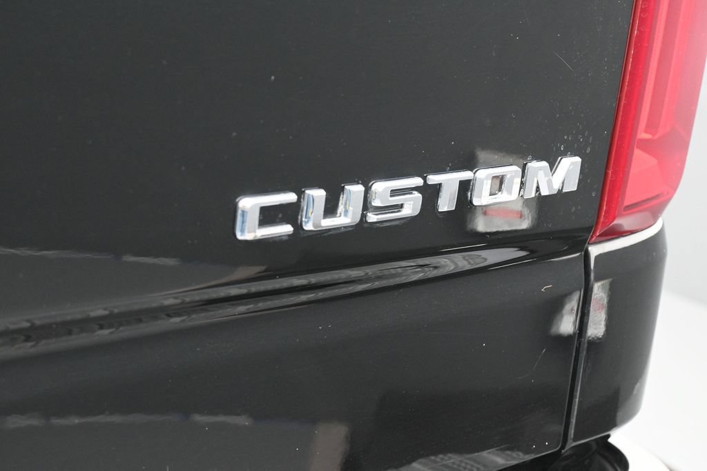 Used 2020 Chevrolet Silverado 1500 Custom Trail Boss w/ Custom Convenience Package AWD/4WD image 31