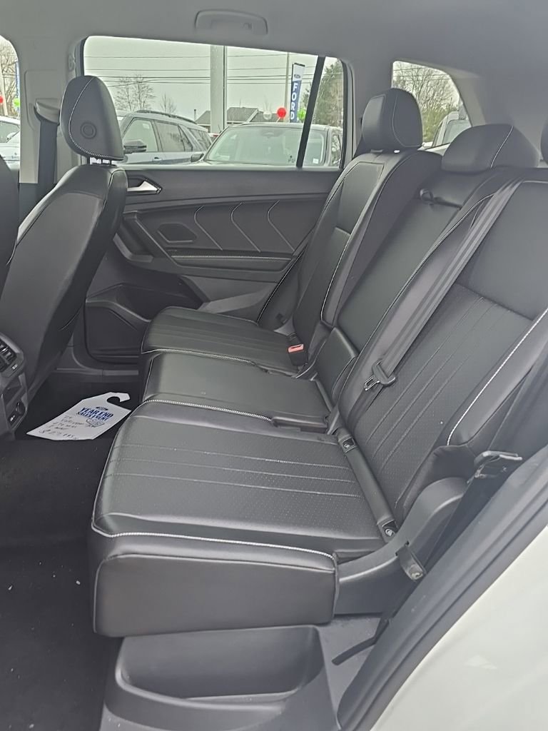 Used 2024 Volkswagen Tiguan SE image 15