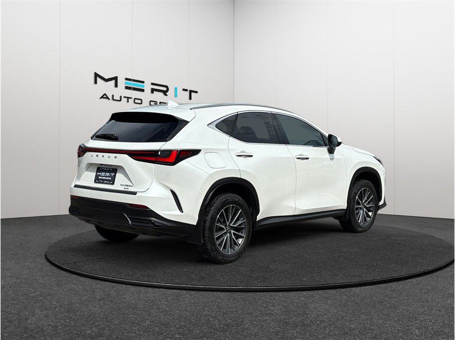 Used 2024 Lexus NX 450h+ AWD w/ Luxury Package image 9