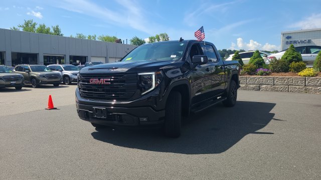New 2026 GMC Sierra 1500 Elevation w/ Elevation Premium Package AWD/4WD image 3