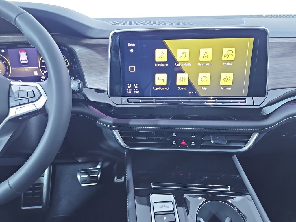 New 2026 Volkswagen Atlas SEL Premium R-Line image 17