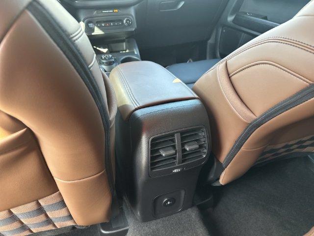 Used 2025 Ford Bronco Sport Outer Banks AWD/4WD image 30