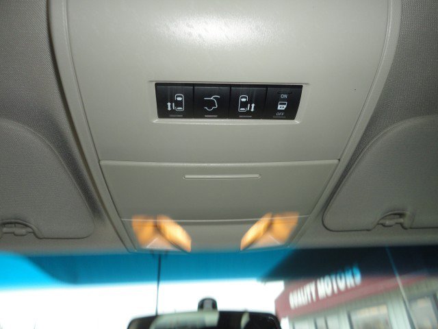 Used 2015 Dodge Grand Caravan SXT image 7