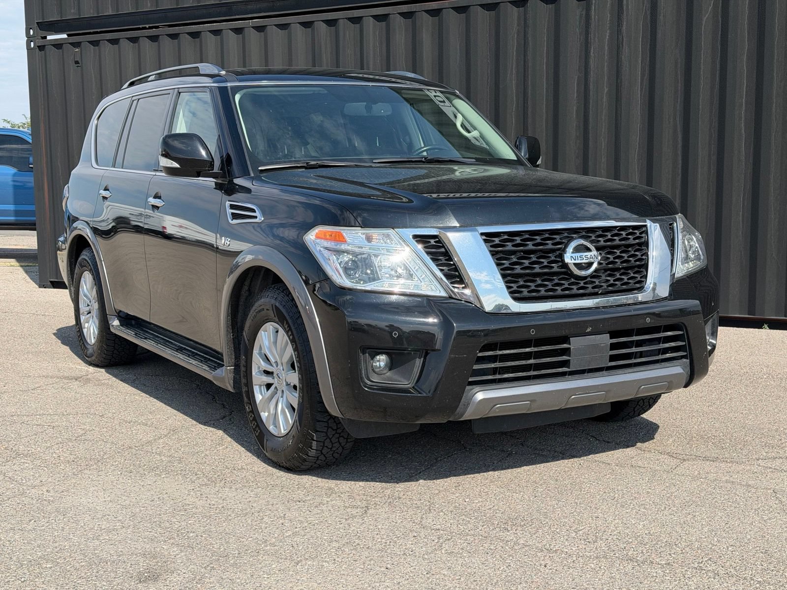Used 2019 Nissan Armada SV w/ Driver Package AWD/4WD image 3