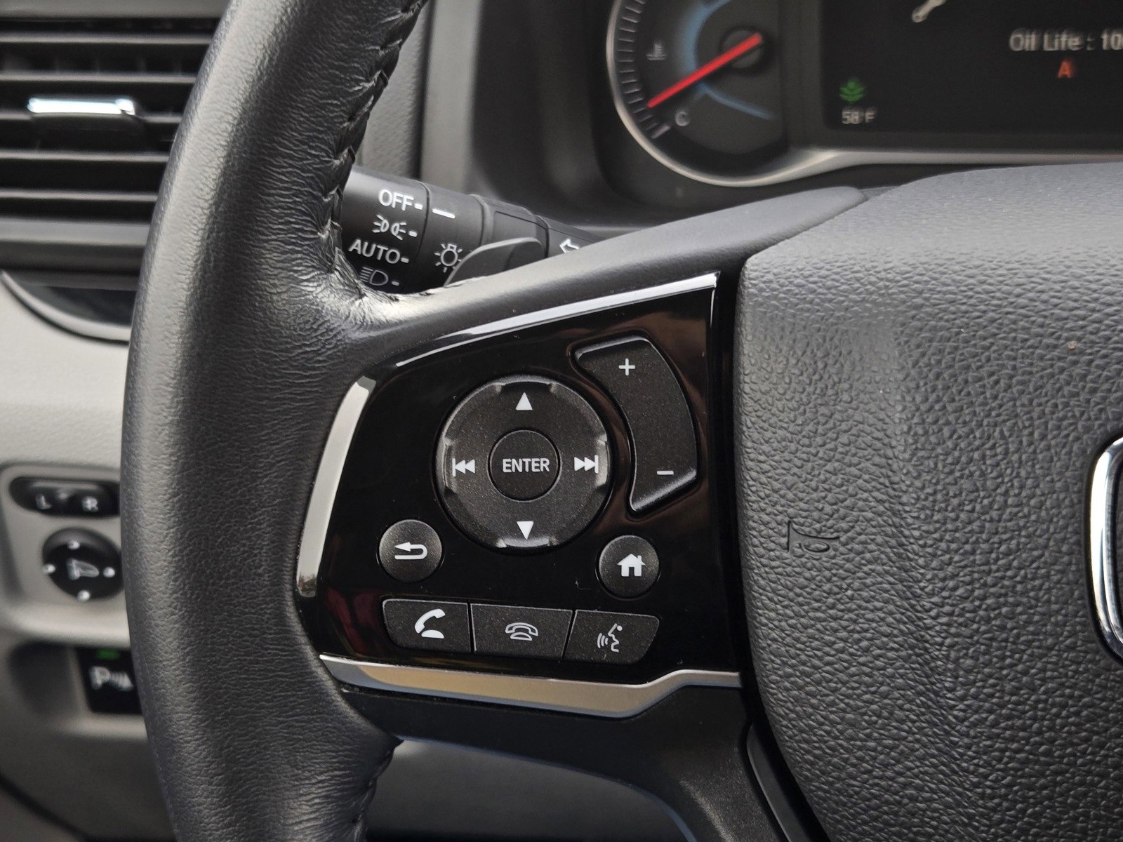 Used 2022 Honda Pilot Touring image 26