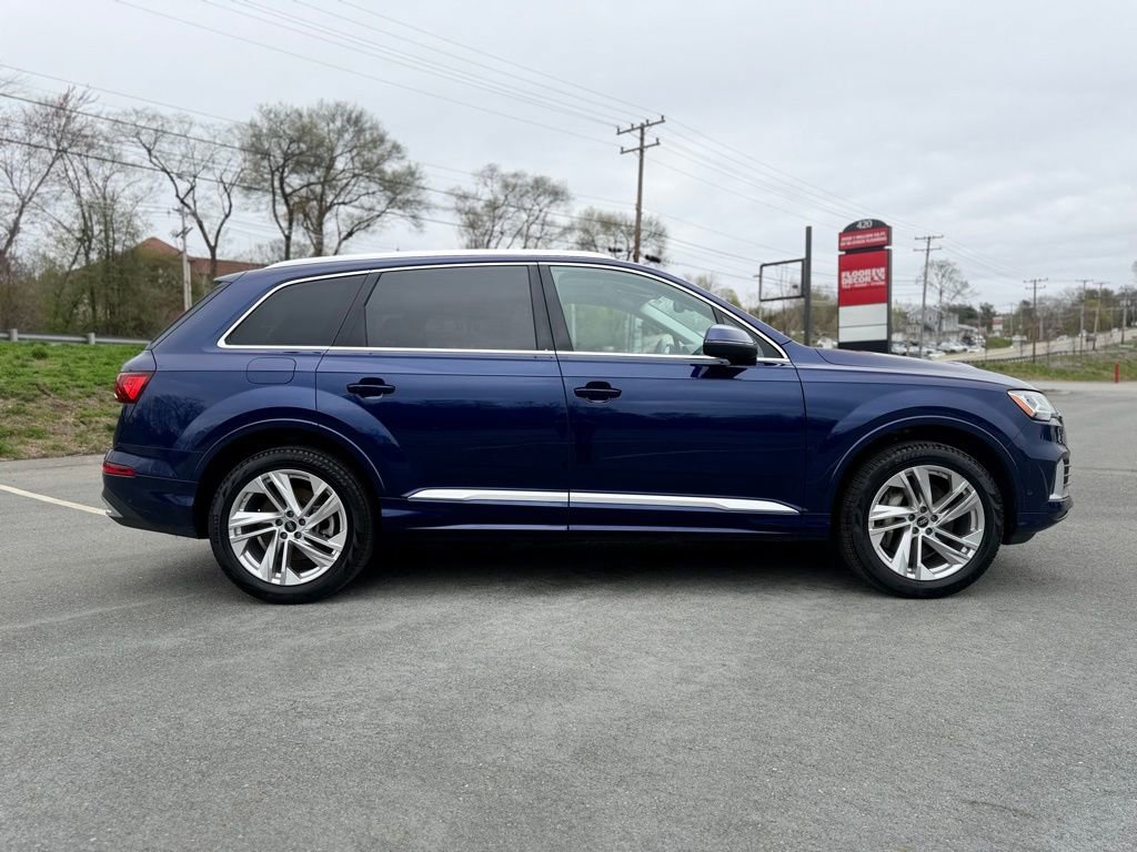 Used 2023 Audi Q7 2.0T Premium Plus w/ Convenience Package AWD/4WD image 8