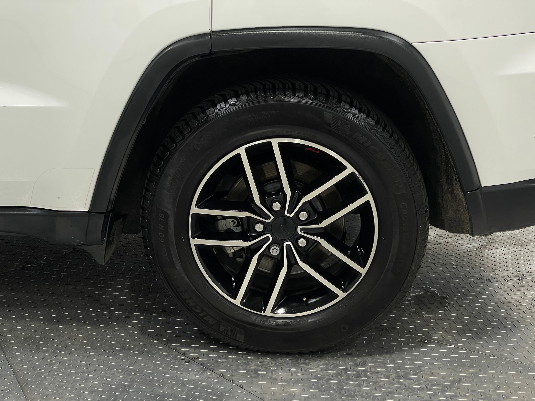 Used 2019 Jeep Grand Cherokee Trailhawk image 35