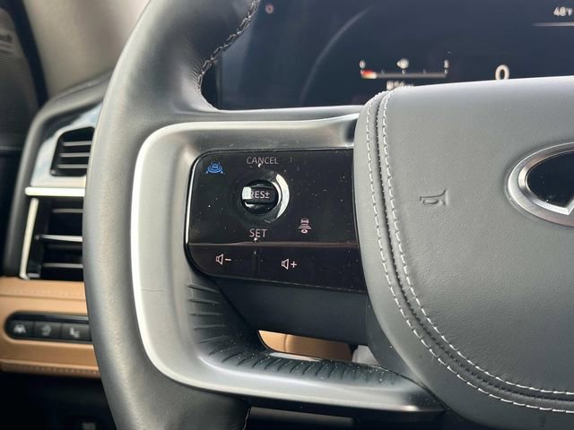 Used 2025 INFINITI QX80 Sensory image 36