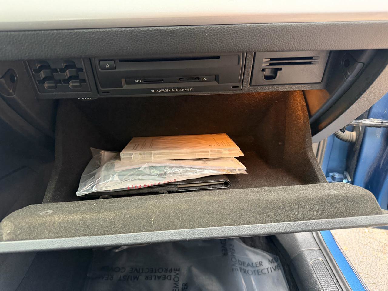 Used 2015 Volkswagen e-Golf SEL Premium image 31