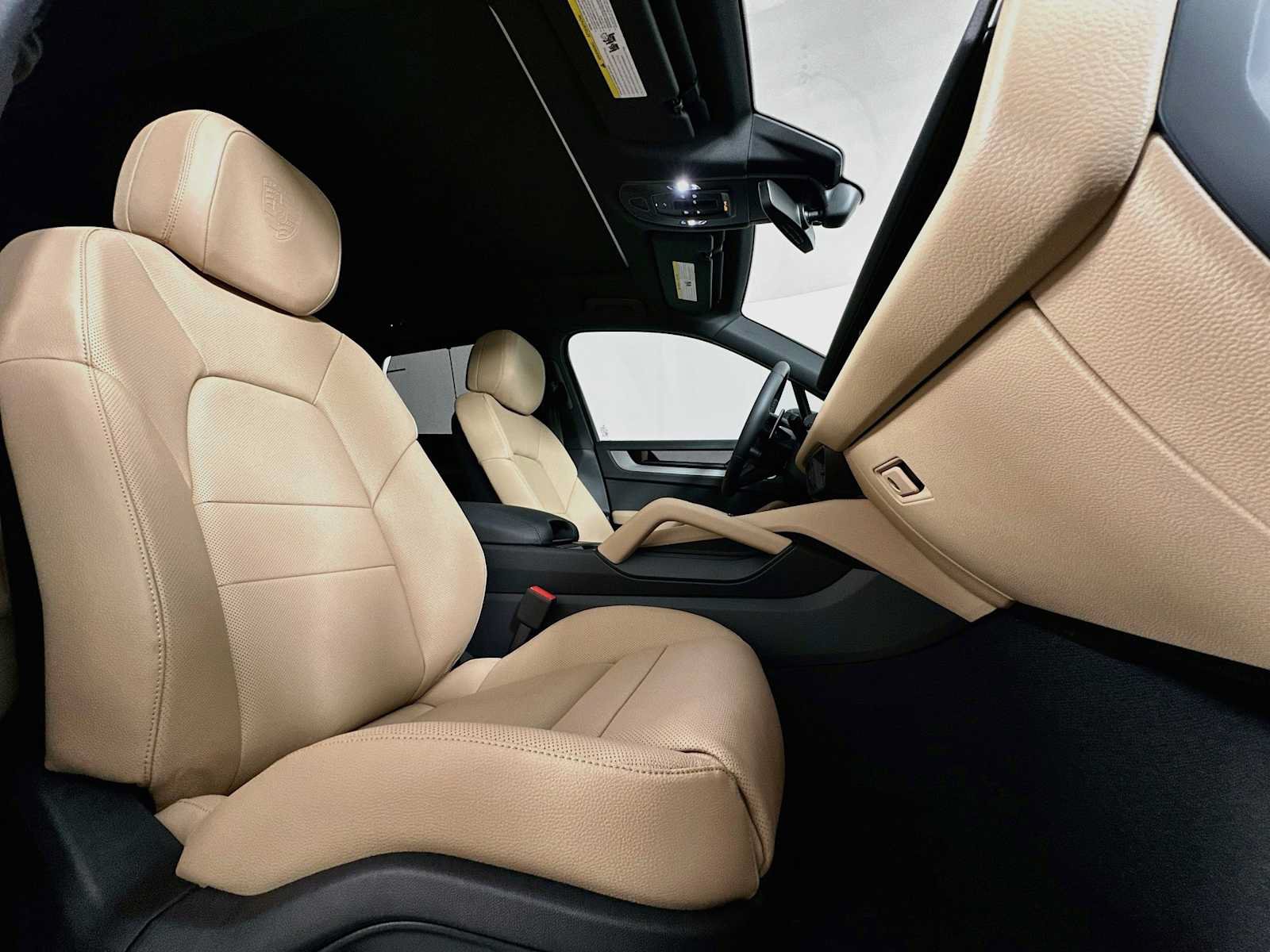 New 2026 Porsche Cayenne AWD/4WD image 28