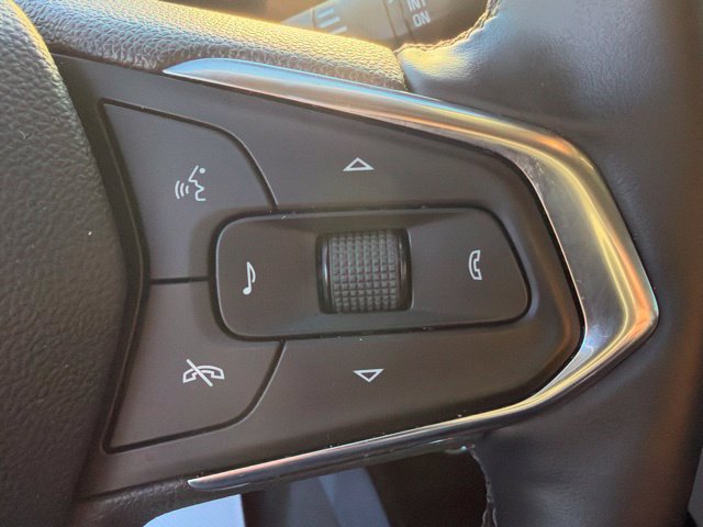 Used 2025 Chevrolet Trax ACTIV FWD image 12