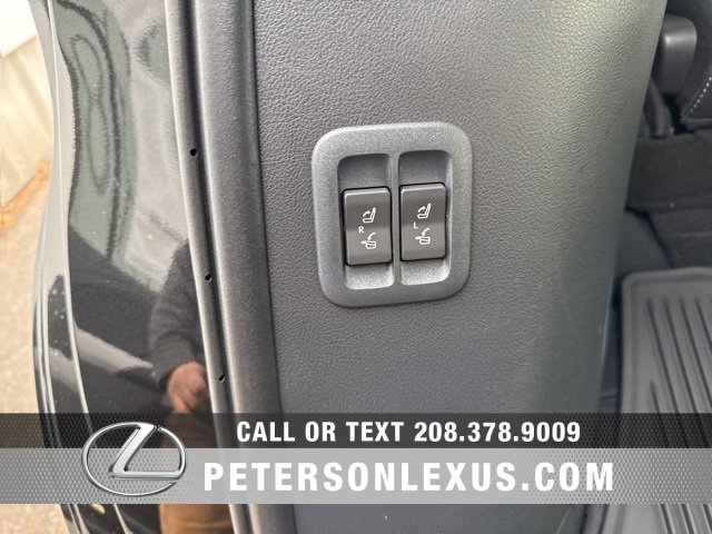 New 2026 Lexus TX 500h AWD image 19