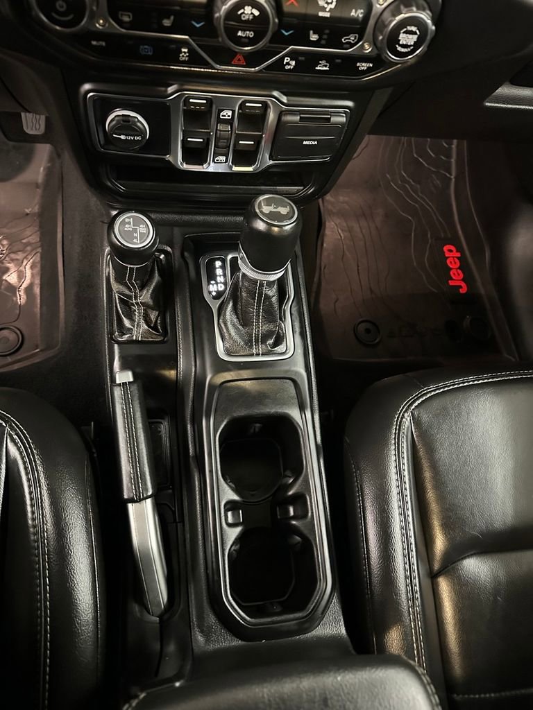 Used 2021 Jeep Wrangler Unlimited Sahara w/ Cold Weather Group image 18