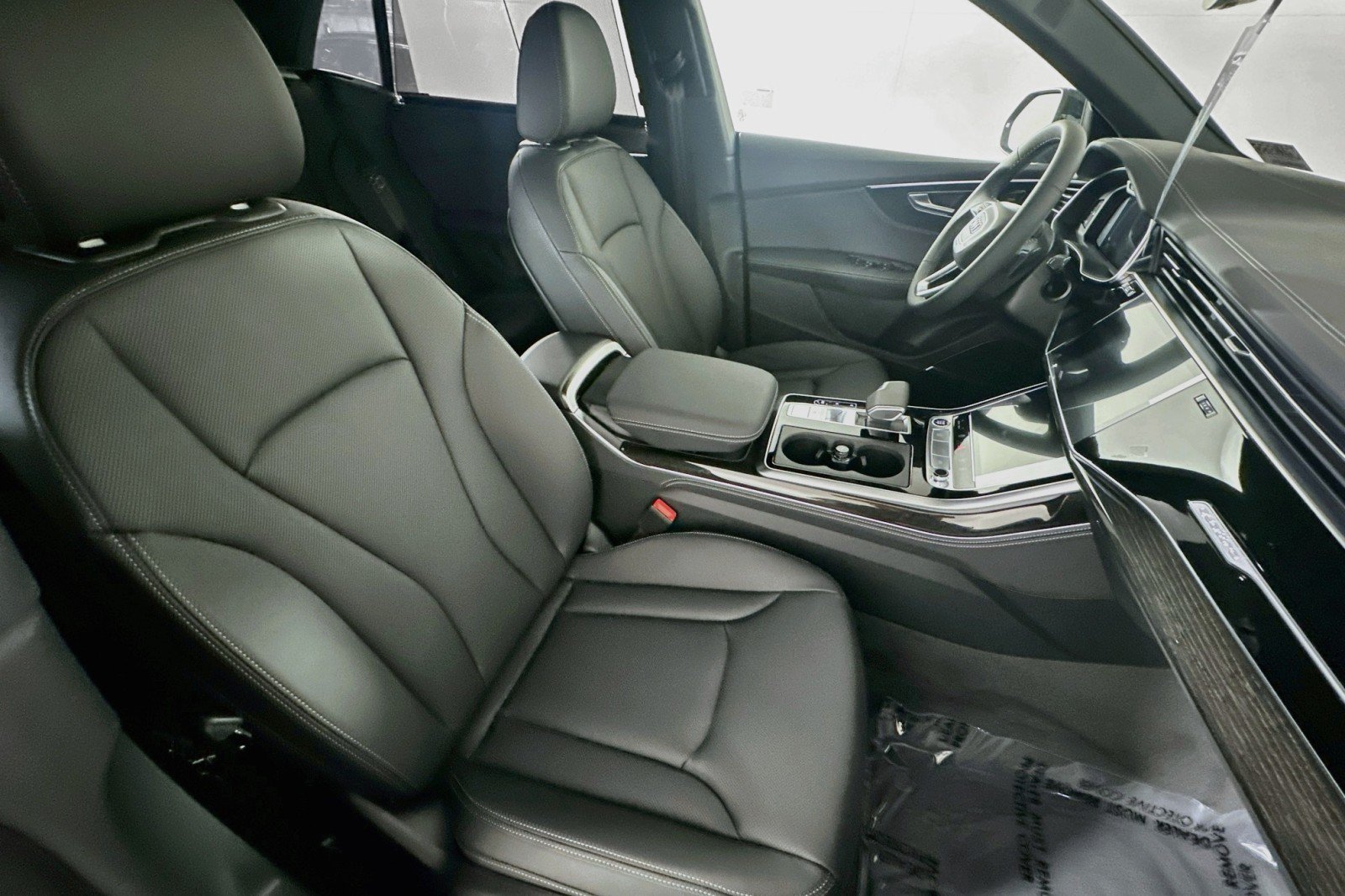 New 2026 Audi Q8 Premium Plus AWD/4WD image 6