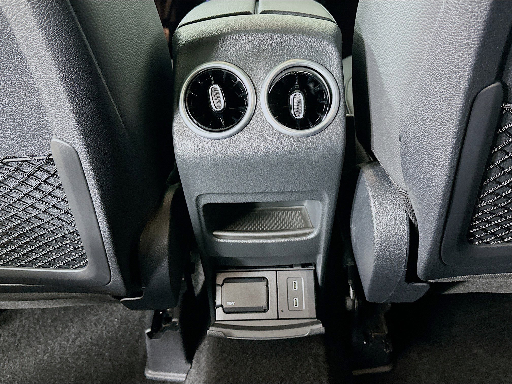 Certified 2025 Mercedes-Benz GLB 250 4MATIC image 32