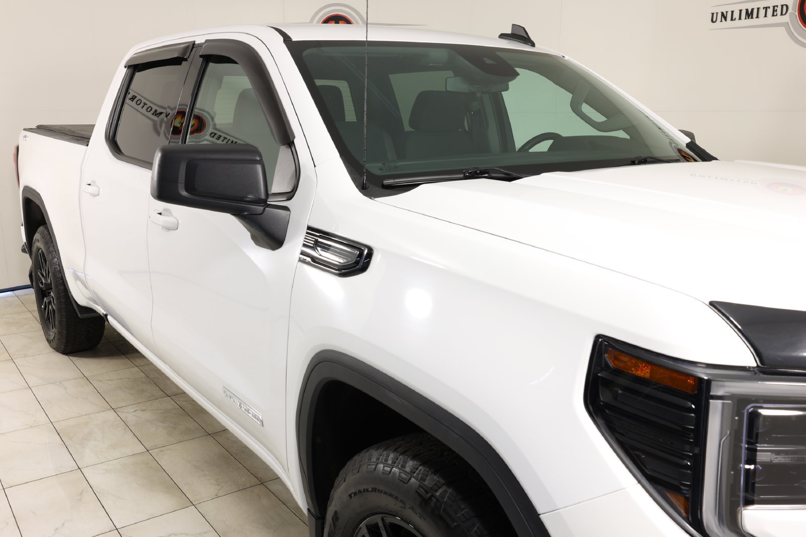 Used 2023 GMC Sierra 1500 Elevation AWD/4WD image 38