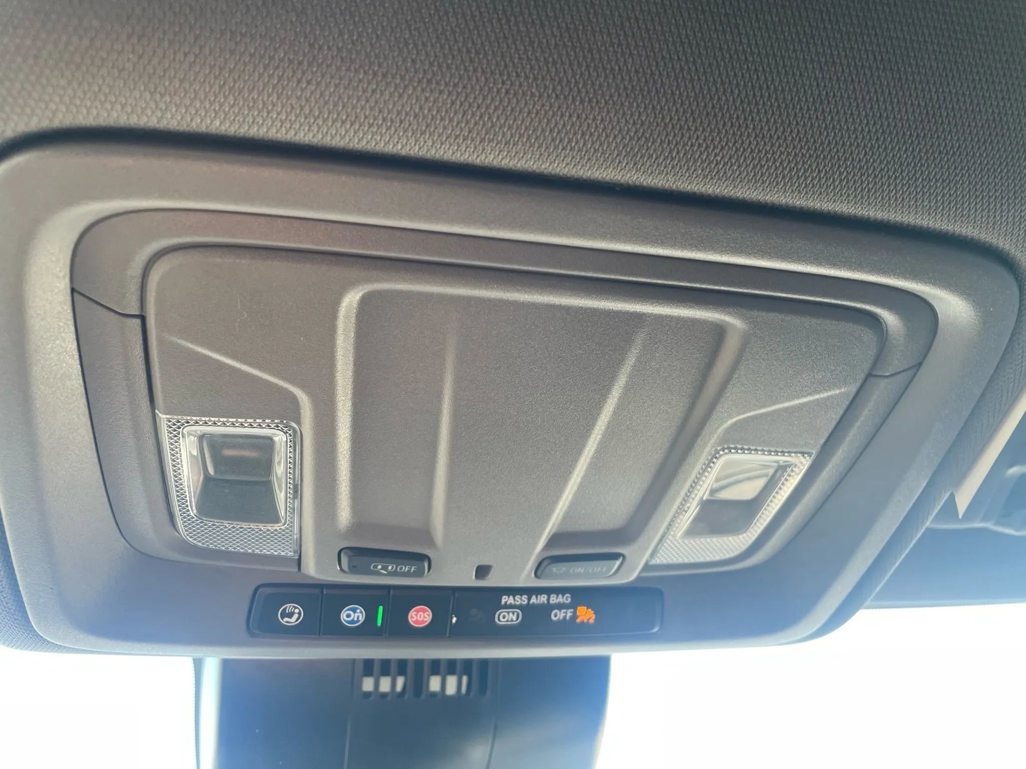 Used 2023 GMC Sierra 1500 SLE image 12