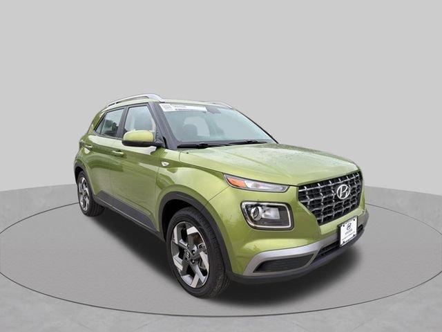 Used 2023 Hyundai Venue SEL w/ Cargo Package