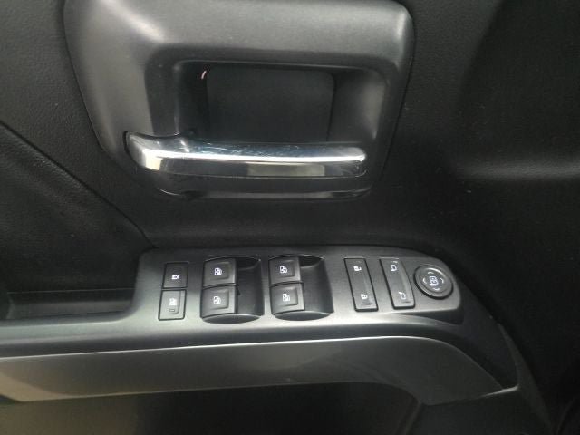 Used 2019 Chevrolet Silverado 1500 LT AWD/4WD image 17