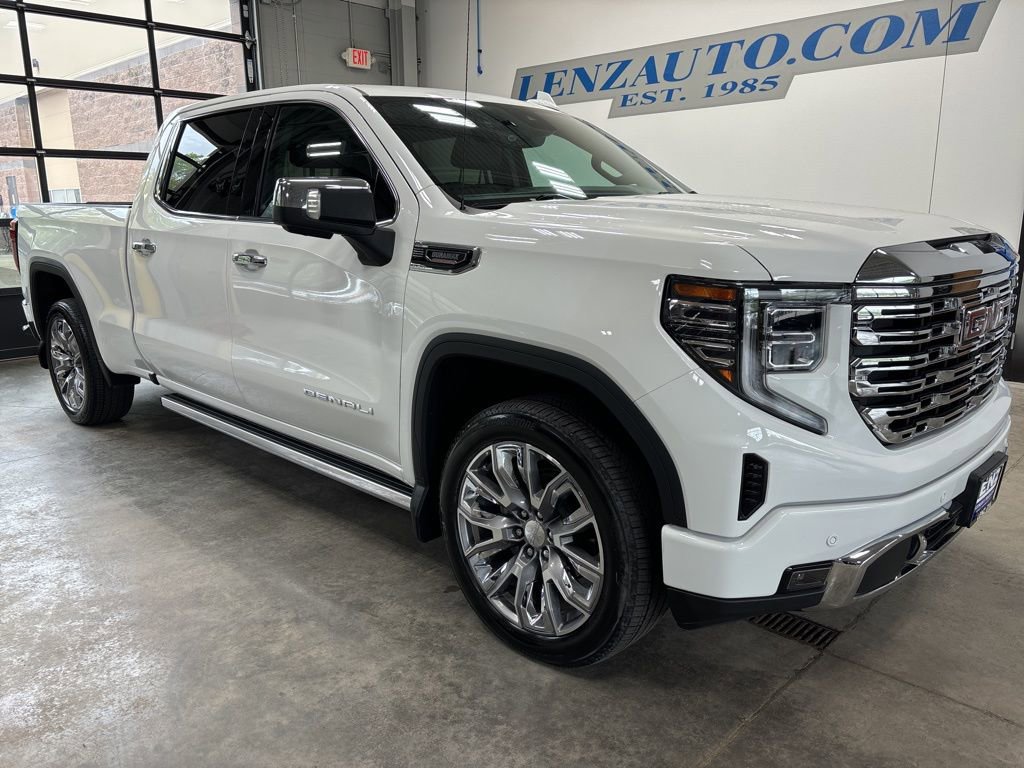 Used 2024 GMC Sierra 1500 Denali w/ Denali Reserve Package image 2