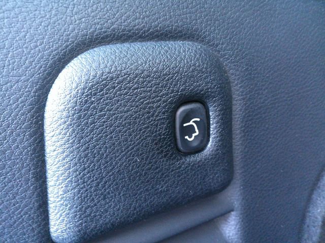 Used 2017 Jeep Grand Cherokee Altitude AWD/4WD image 25