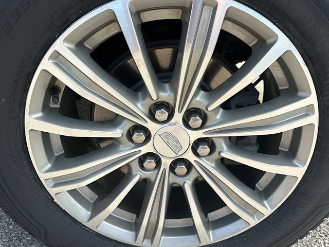 Used 2019 Cadillac XT5 Luxury FWD image 30
