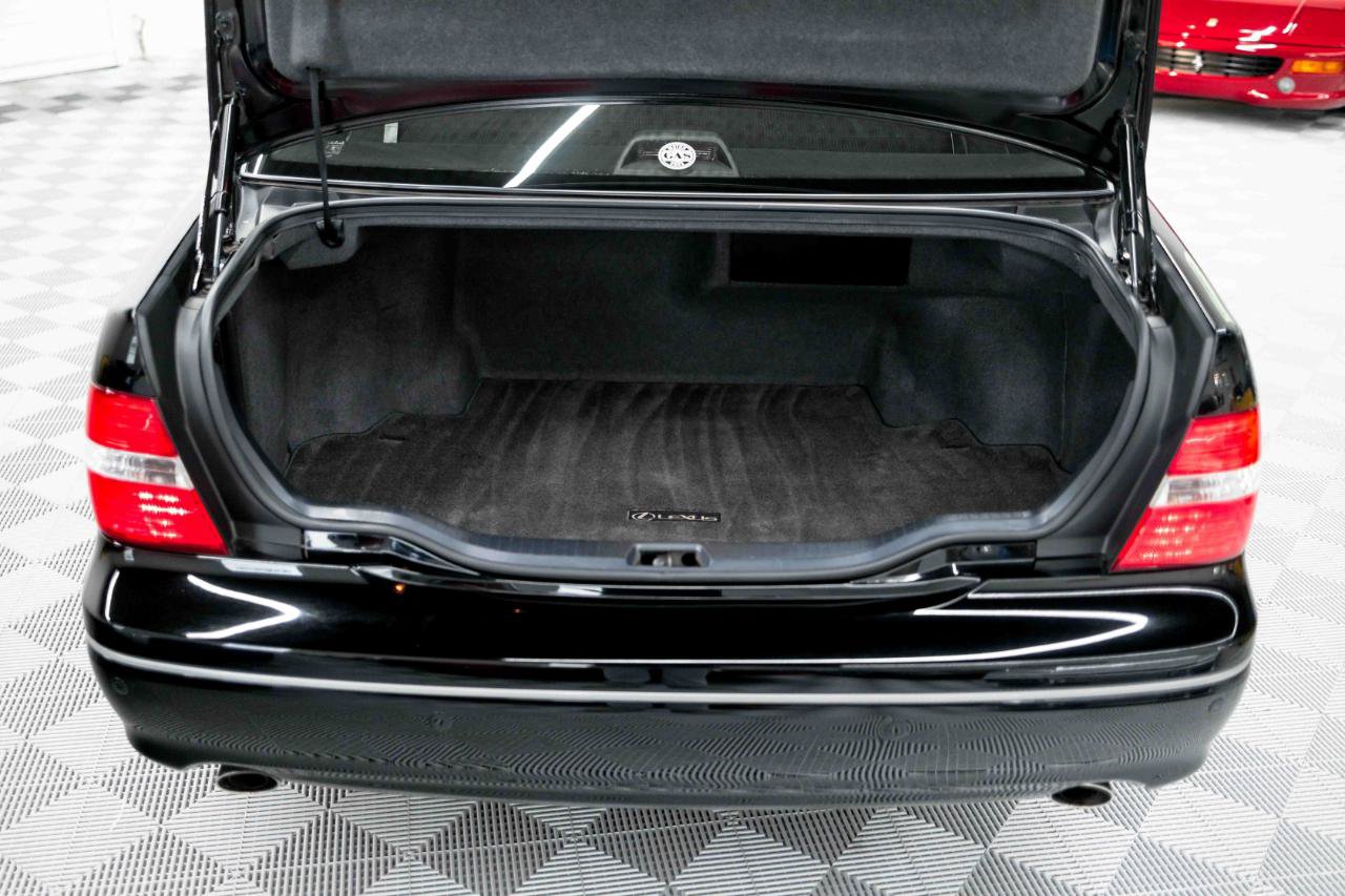 Used 2004 Lexus LS 430 RWD image 83
