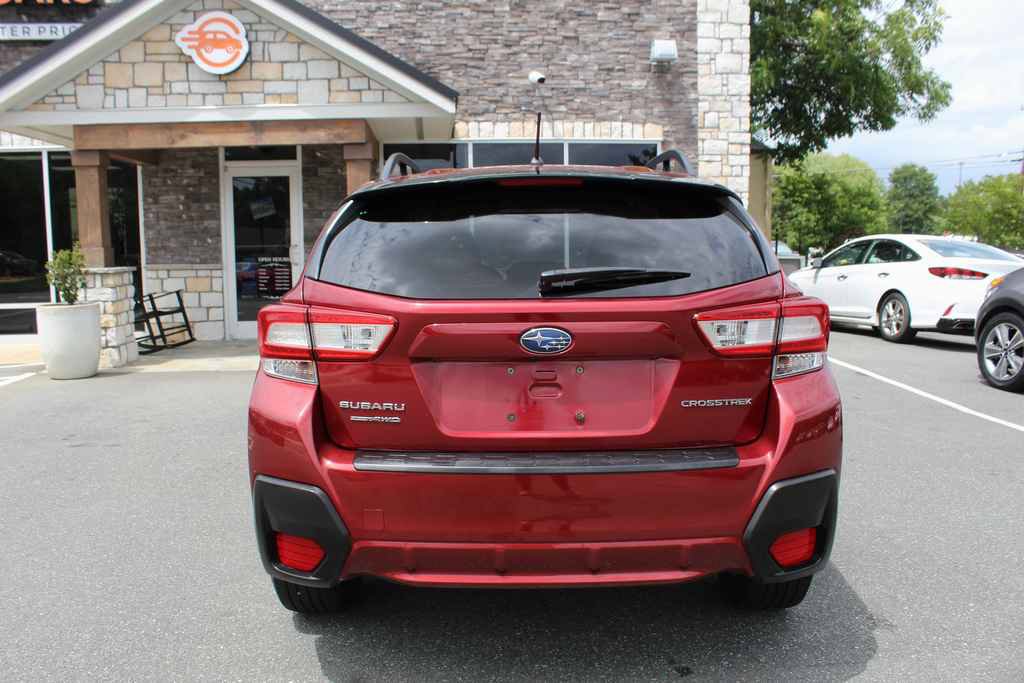 Used 2018 Subaru Crosstrek 2.0i AWD/4WD image 6