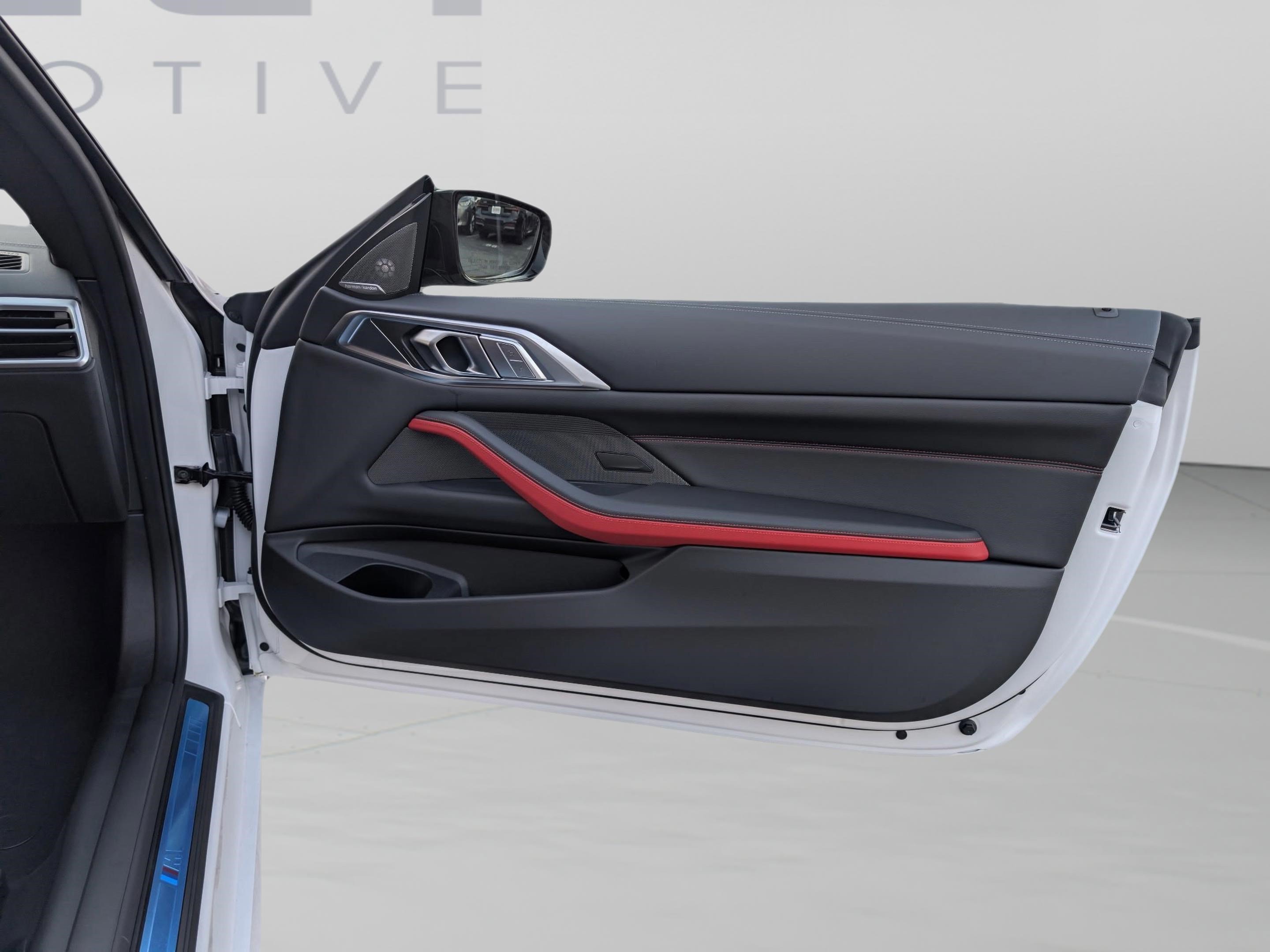 Used 2026 BMW M440i Coupe RWD image 46